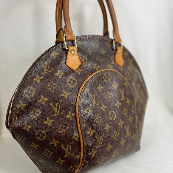 SOLD - Authentic Vintage Louis Vuitton Ellipse Shoulder Bag MM Medium Leather - Picture 6 of 15